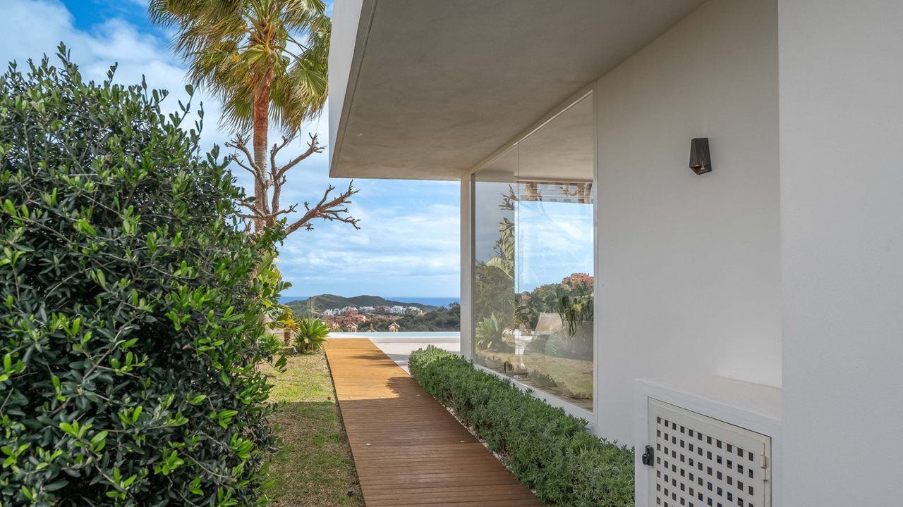1806 Villa La Mairena-35