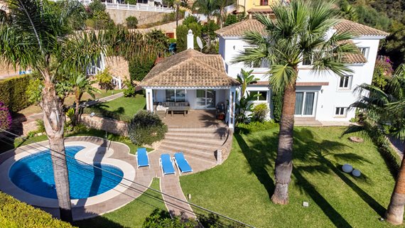 1557 Villa Marbella Elviria-12 image