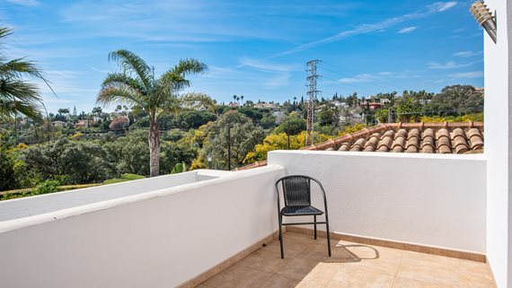 1557 Villa Marbella Elviria-30 image