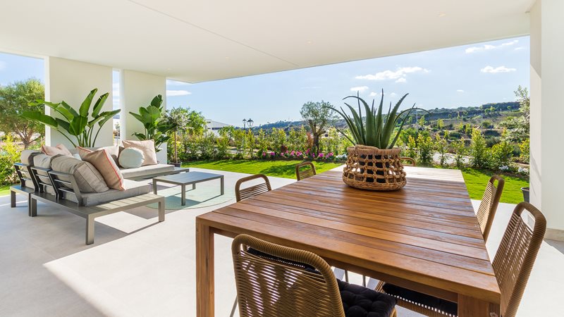 Attraktive Apartments und Penthäuser mit Dachterrasse in grüner Umgebung